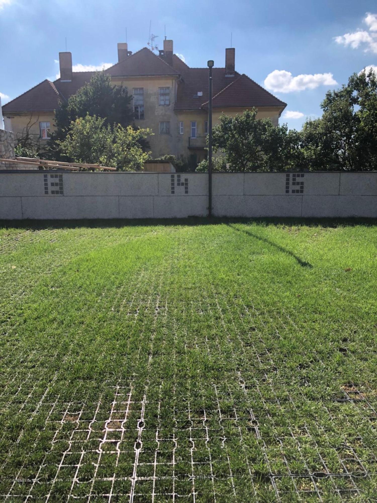 Apartman X28 Mikulov Exteriör bild